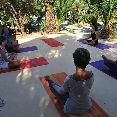 Medusa & 公寓式酒店 Pláka