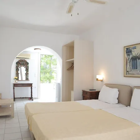 Medusa & Apart-hotel 4*